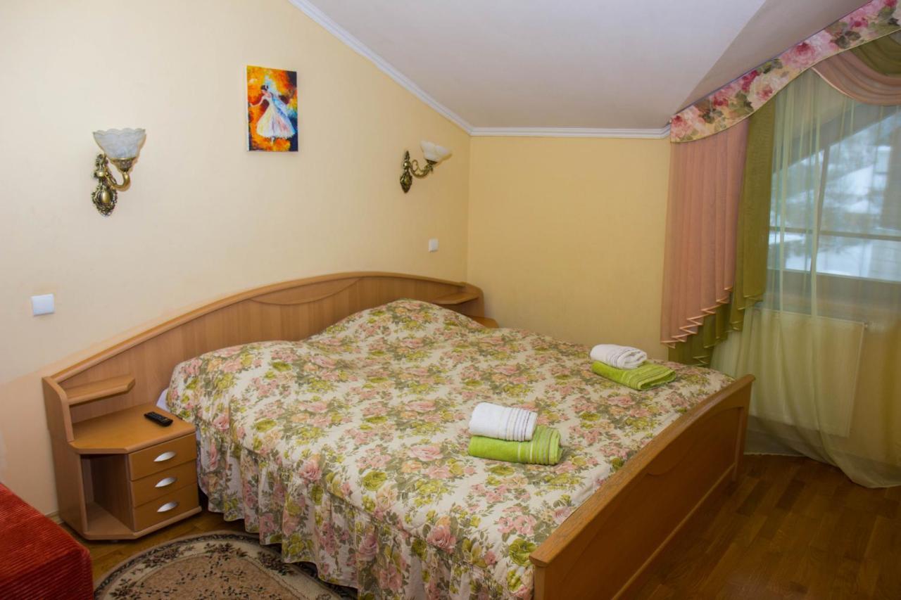 Liliana Hotel Slavske Exterior photo