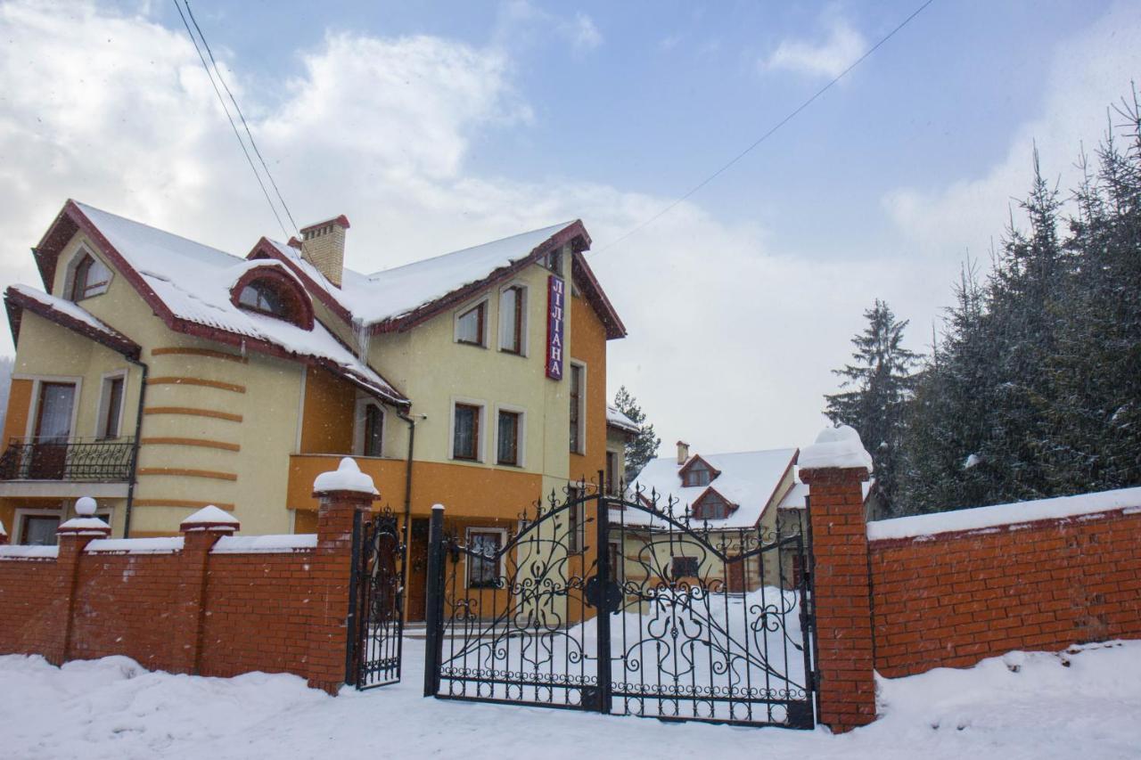 Liliana Hotel Slavske Exterior photo
