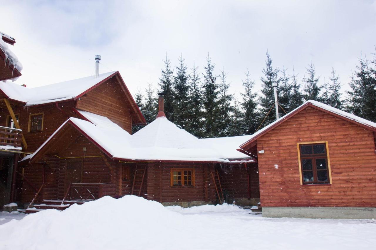 Liliana Hotel Slavske Exterior photo