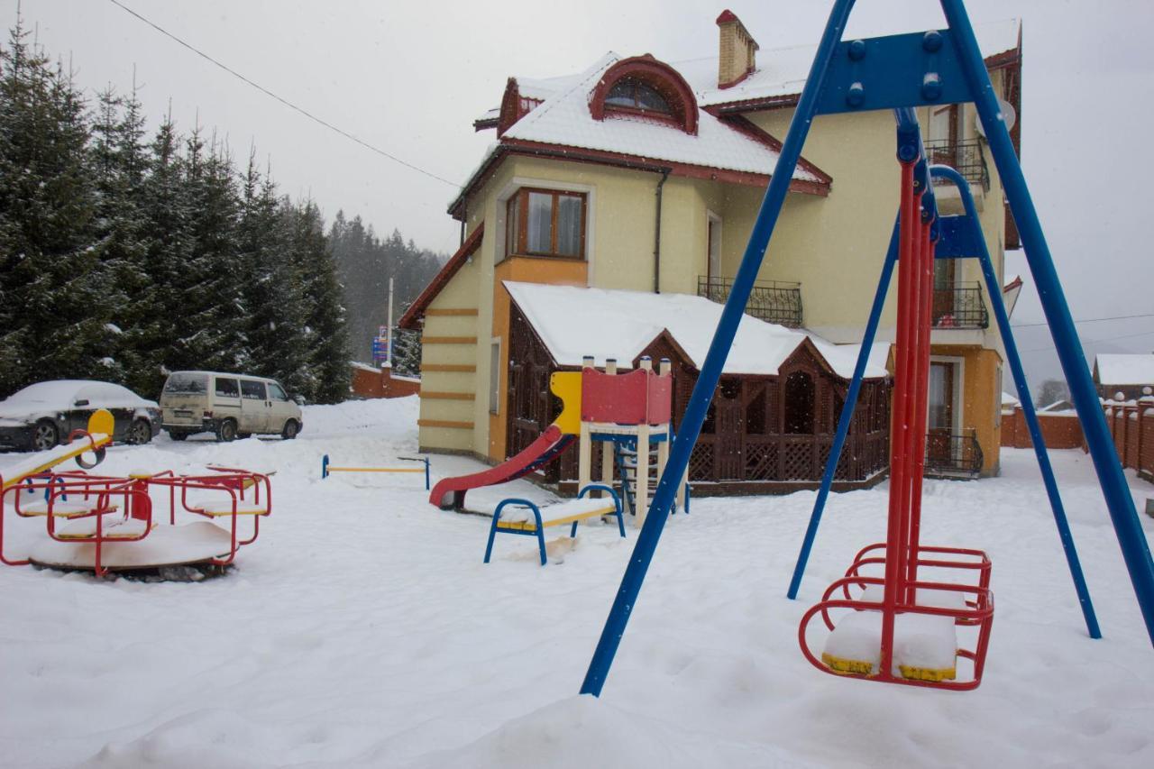 Liliana Hotel Slavske Exterior photo