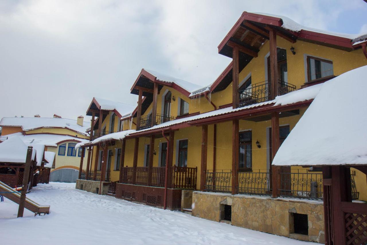 Liliana Hotel Slavske Exterior photo